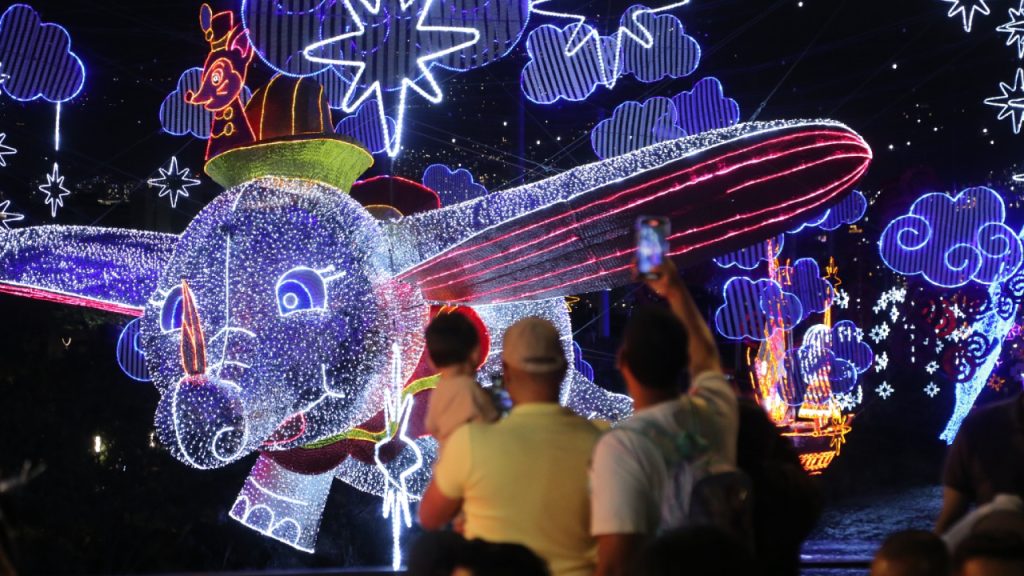 Ciclovía Nocturna de Navidad en Bogotá