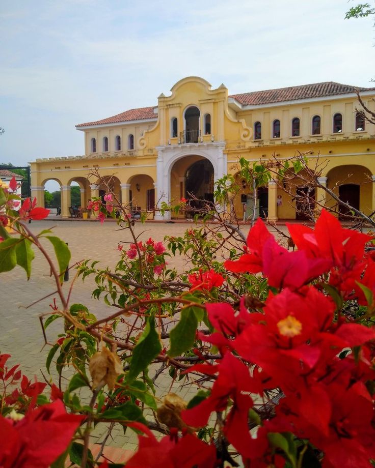 mompox